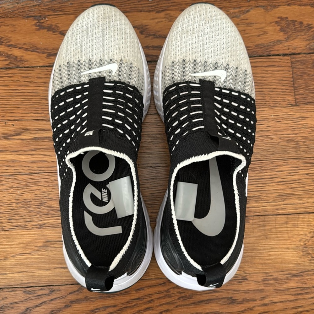 Nike slip on sneakers